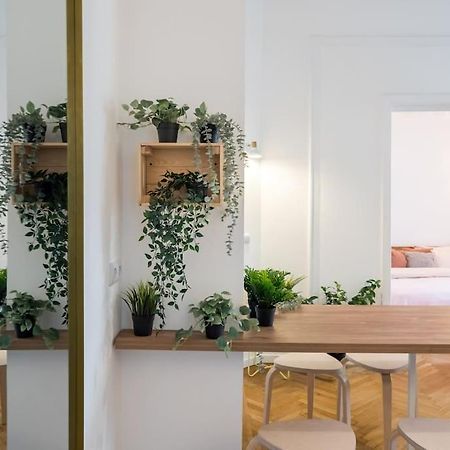 Downtown Cozy Apartment Old Town Bukarest Eksteriør billede