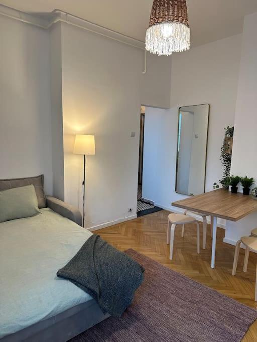 Downtown Cozy Apartment Old Town Bukarest Eksteriør billede